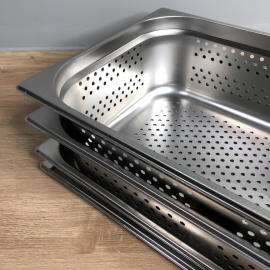 Гастроємність Brillis перфорована н/с 1/1x40 мм