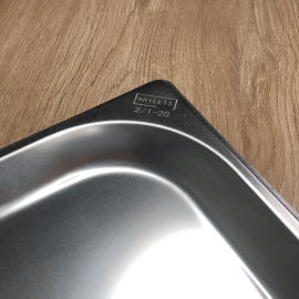 Гастроємність Brillis н/ж сталь GN 2/1-20 мм (650x530x20мм)